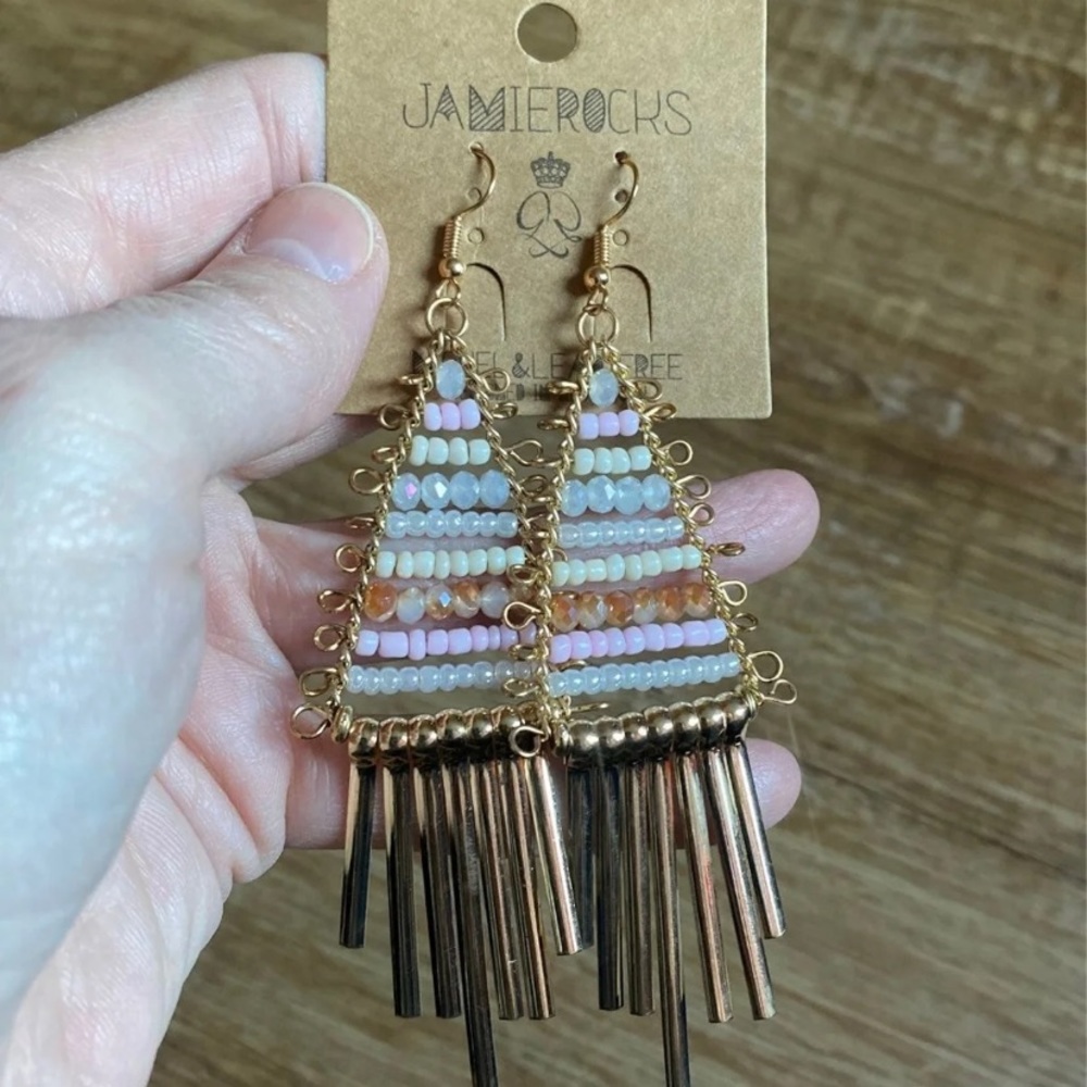 ⭐ 3/$15 ⭐ Jamierocks Wire Beads Dangle Chandelier Earrings ¤ Gold Pink White NEW